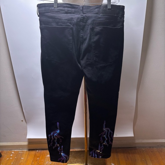 Reason NY Black Graphic Jeans Size 40 - Picture 3 of 7